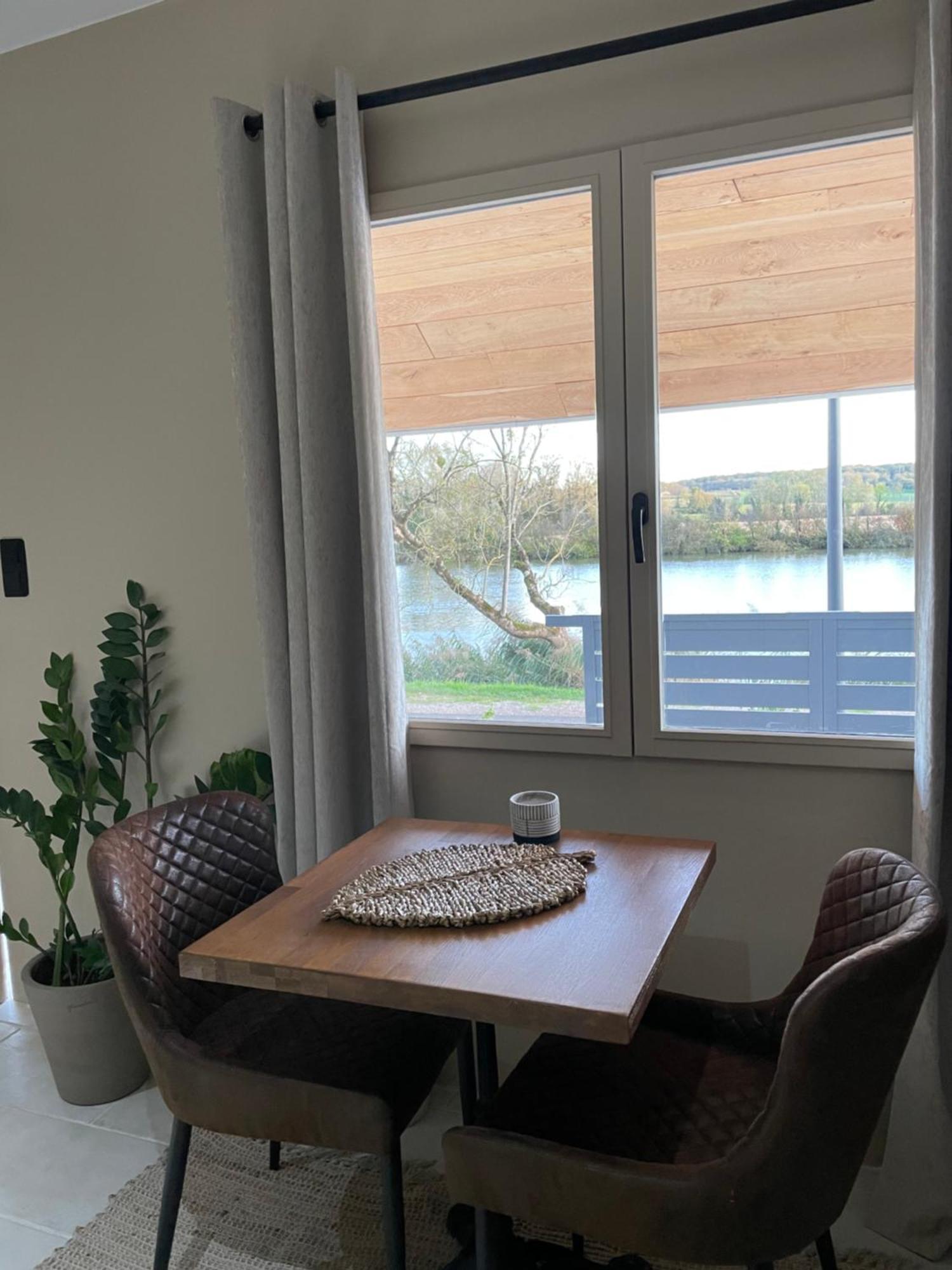Maison Au Bord De L'Eau Les Roches Rochefort-sur-Nenon Extérieur photo