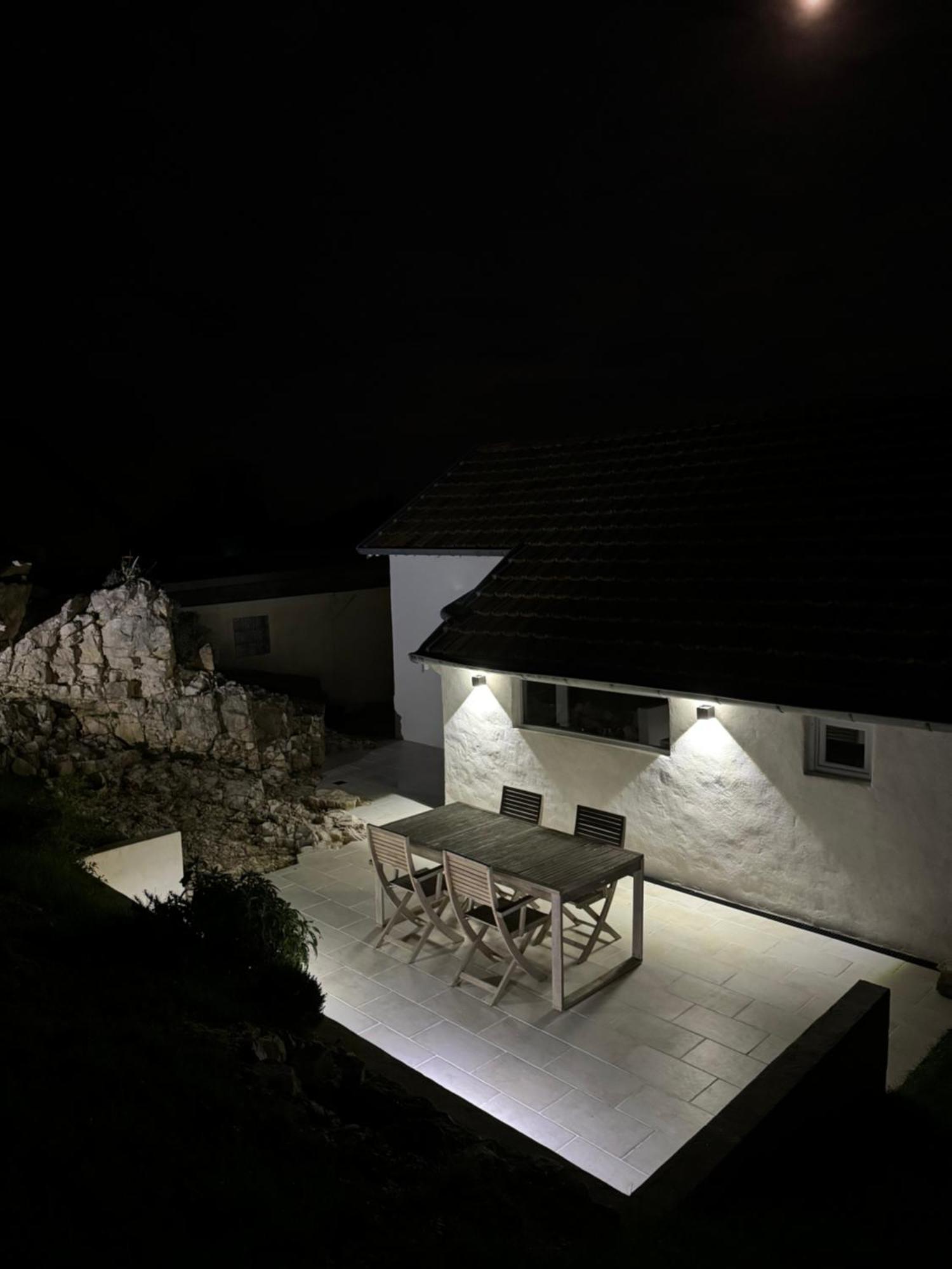 Maison Au Bord De L'Eau Les Roches Rochefort-sur-Nenon Extérieur photo