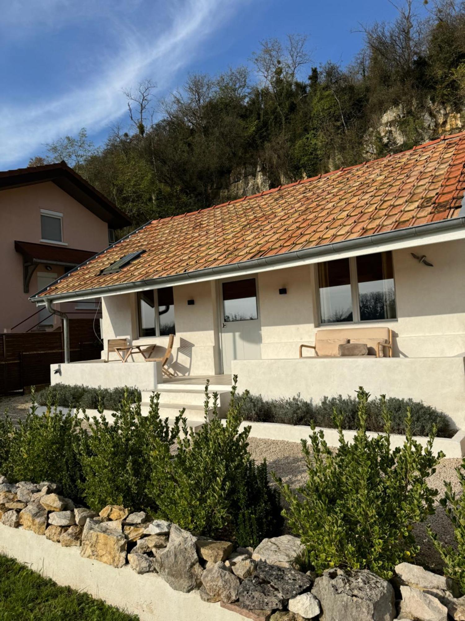 Maison Au Bord De L'Eau Les Roches Rochefort-sur-Nenon Extérieur photo