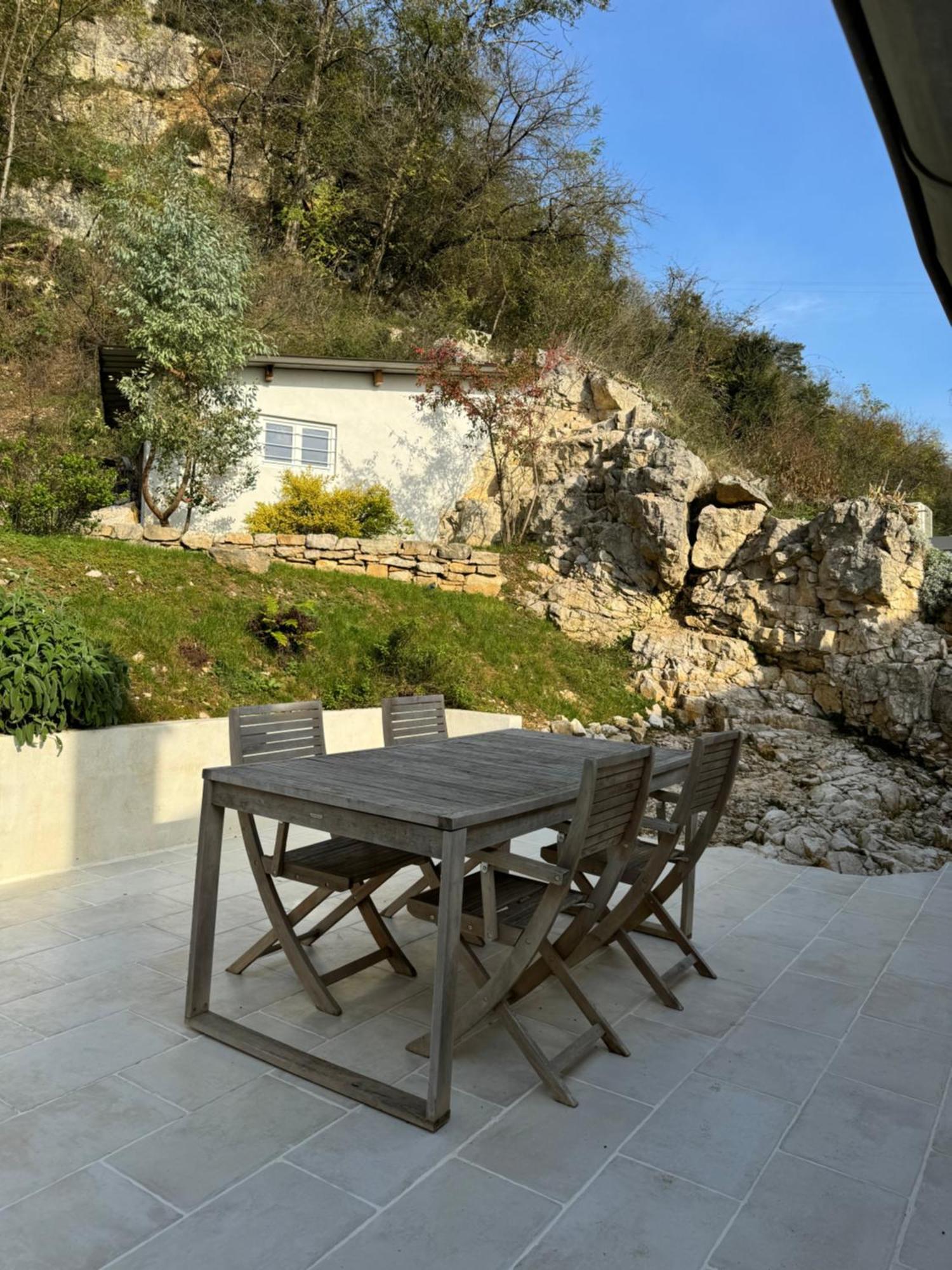 Maison Au Bord De L'Eau Les Roches Rochefort-sur-Nenon Extérieur photo